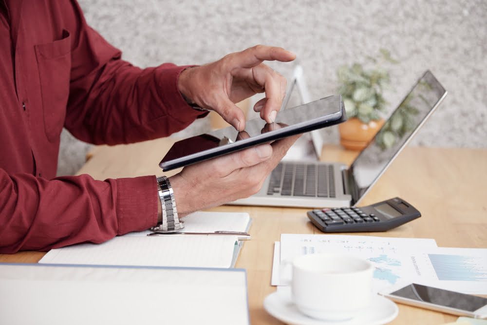 UAI-Tech e SAP Business One: Uma Parceria Personalizada para o Crescimento Empresarial 4 Eficiência Operacional e Redução de Custos O Caminho para o Sucesso Empresarial