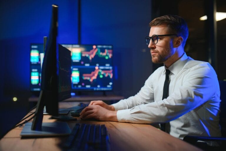 Empresas Aumentam Investimentos em TI em 2025: Como os ERPs Estão Transformando a Gestão Empresarial