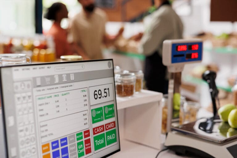 Transformando o Varejo com ERP SAP Business One Solucoes para o Comercio Moderno 2